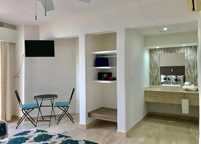 Ova Apartments Cancun